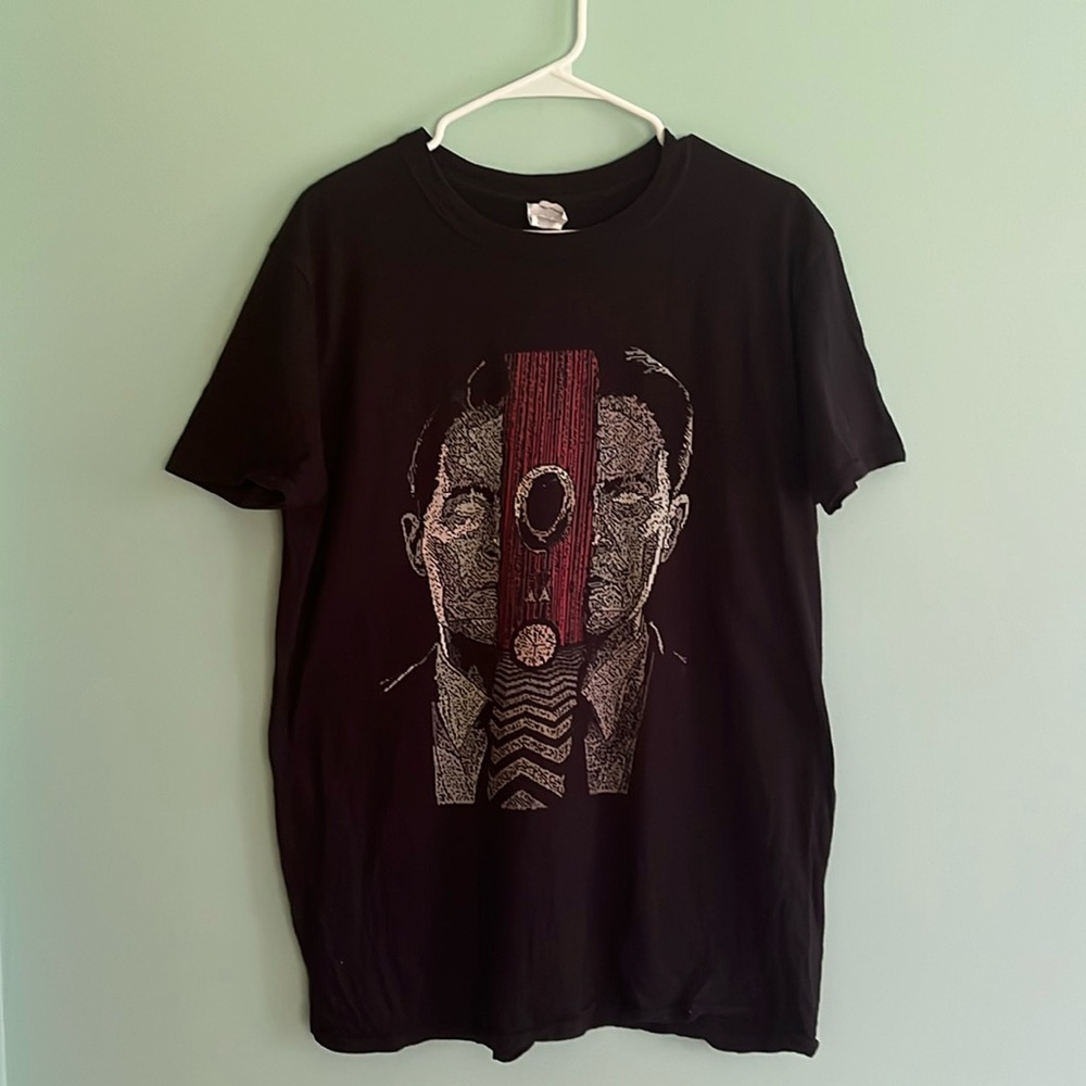 Large black Twin Peaks Agent Cooper t-shirt